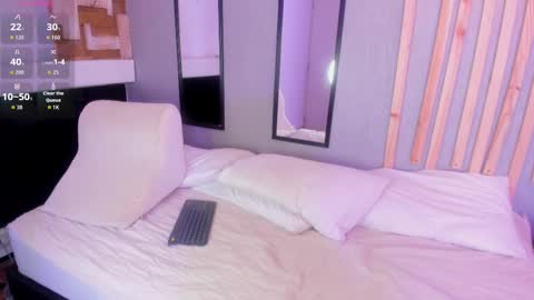 Snapshot of aleexiiaa chatting on 09-26-25, 01:15 aleexiiaa online show from 09-26-25, 01:15