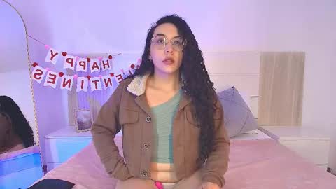 Snapshot of alehia_cute chatting on 02-16-26, 10:28 Alehia Cute online show from 02-16-26, 10:28