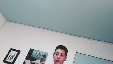 Alejandra online show from 03-11-25, 11:04