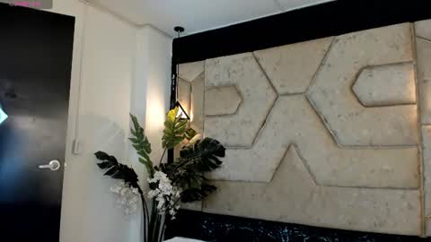 aleja__slav3 online show from 06-19-26, 10:24