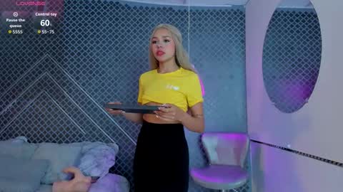 aleja_bloom online show from 03-26-26, 11:38