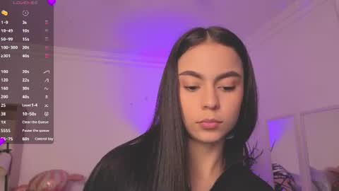 Alejandra online show from 07-15-26, 11:26
