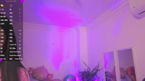 Alejandra online show from 07-23-26, 11:30