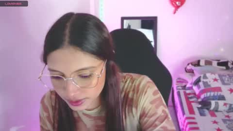 Snapshot of alejaharker chatting on 02-25-25, 02:58 Aleja Harker online show from 02-25-25, 02:58