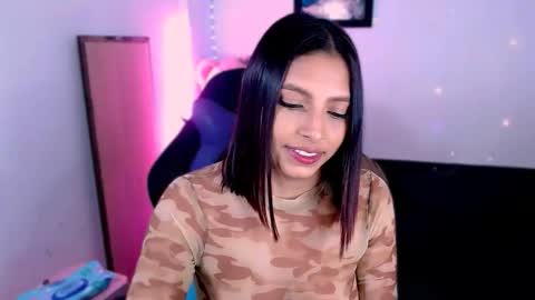 Snapshot of alejaharker chatting on 10-17-25, 03:20 Aleja Harker online show from 10-17-25, 03:20