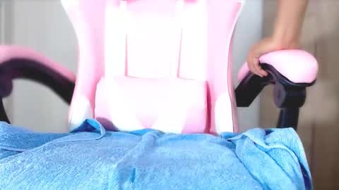 Aleja Harker  online show from 03-08-26, 04:27