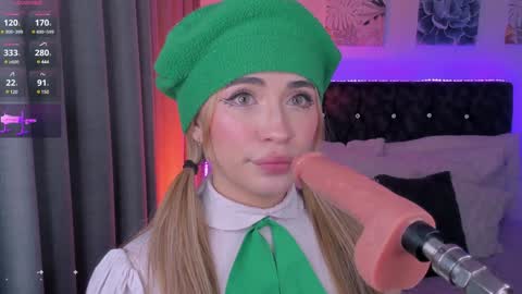 Snapshot of alejamillan1 chatting on 12-10-24, 06:33   night GTM -5 online show from 12-10-24, 06:33