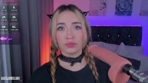 Snapshot of alejamillan1 chatting on 12-16-24, 05:59   night GTM -5 online show from 12-16-24, 05:59