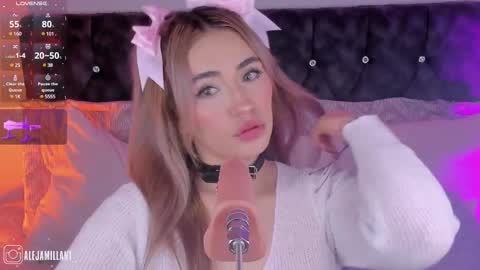 Snapshot of alejamillan1 chatting on 03-05-25, 04:45   night GTM -5 online show from 03-05-25, 04:45