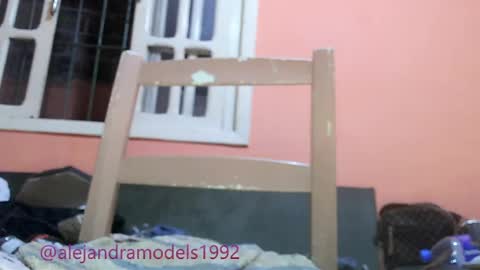 Snapshot of alejandra1992_ chatting on 05-04-26, 09:38 Alejandra online show from 05-04-26, 09:38