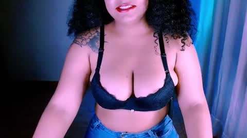 Alejandra  online show from 02-19-25, 11:36