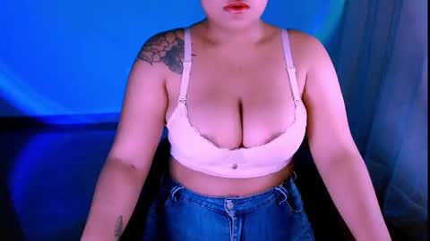 Alejandra  online show from 09-12-25, 11:04