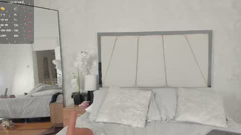 alejandra_marin_ online show from 07-07-26, 07:23