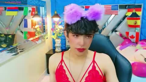 Snapshot of alejandra_raven chatting on 06-28-26, 05:35 alejandra online show from 06-28-26, 05:35