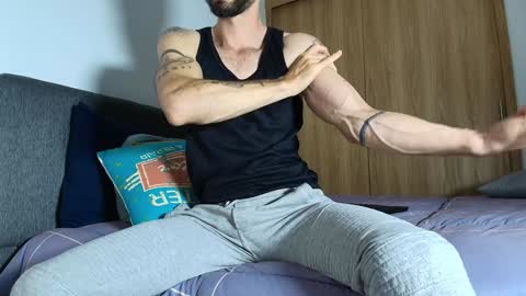 Alejandro Hernndez online show from 01-25-25, 11:22