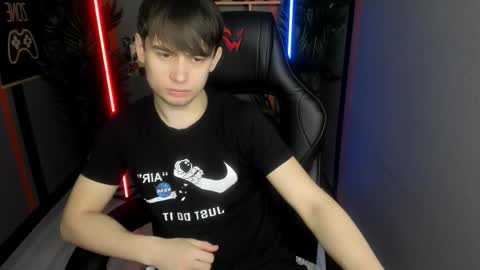 Alejandro online show from 02-04-26, 09:04