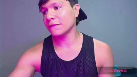 Alejandro G online show from 10-20-25, 03:07