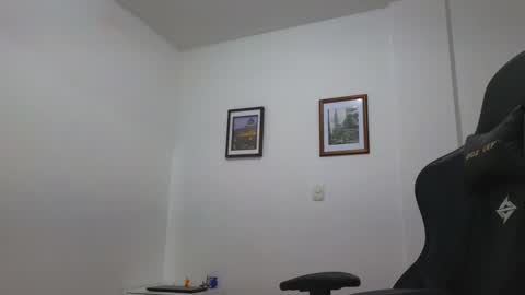 alejandroo_7 online show from 12-21-24, 01:04