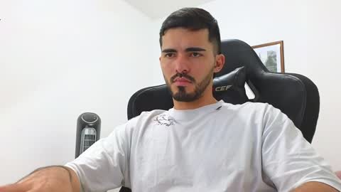 alejandroo_7 online show from 01-08-25, 02:57