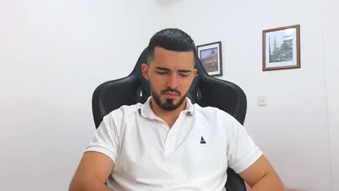 alejandroo_7 online show from 03-03-25, 08:43