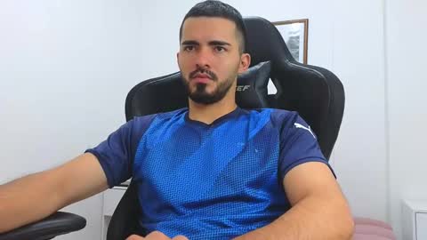 alejandroo_7 online show from 03-05-25, 08:21