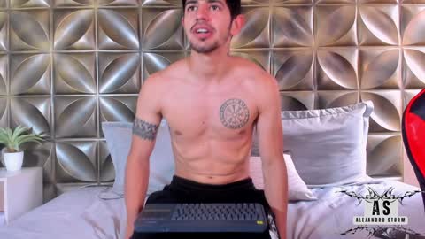 Alejo  online show from 01-27-25, 07:03