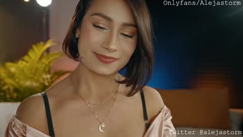 Snapshot of alejastorm chatting on 02-07-25, 02:08 Alejandra online show from 02-07-25, 02:08