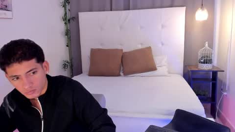 alejo_exotic online show from 05-28-26, 12:24