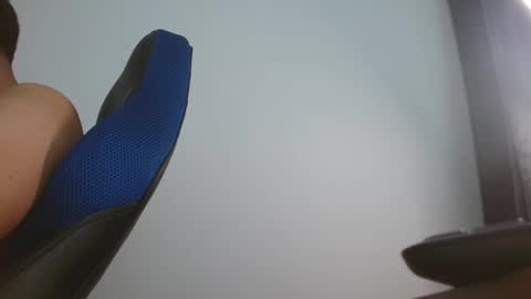 Snapshot of alejo_hot23 chatting on 03-09-25, 03:11 David online show from 03-09-25, 03:11