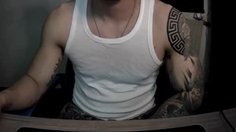Snapshot of alejoduarte16 chatting on 03-20-26, 04:01 alejoduarte16 online show from 03-20-26, 04:01