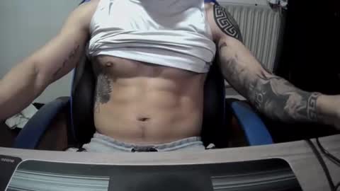 Snapshot of alejoduarte16 chatting on 05-24-26, 05:07 alejoduarte16 online show from 05-24-26, 05:07