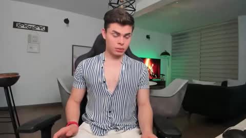 ONLYFANS Alejoo twink online show from 03-01-25, 05:20