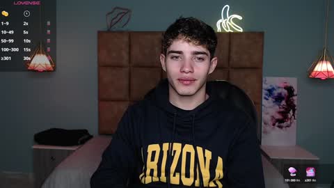 Snapshot of alejootwink chatting on 12-03-24, 05:55 ALejoo Saenz online show from 12-03-24, 05:55