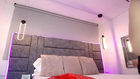 aleka_williams_ online show from 09-25-25, 01:26