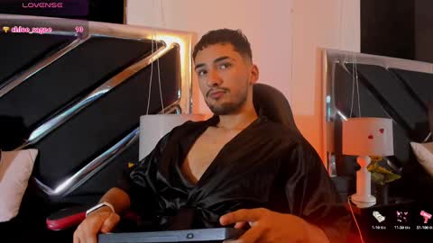 Alek online show from 09-12-25, 03:50