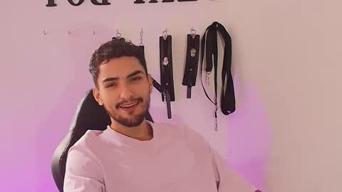 Alek online show from 09-30-25, 05:07