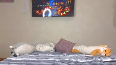 Snapshot of alena_hot_sex chatting on 10-31-25, 01:34 Alena online show from 10-31-25, 01:34