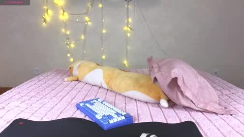 Snapshot of alena_hot_sex chatting on 11-28-25, 06:21 Alena online show from 11-28-25, 06:21