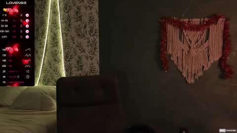 Alena online show from 01-04-25, 07:02