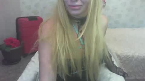 Snapshot of alenablack chatting on 12-03-24, 11:02 Luly online show from 12-03-24, 11:02