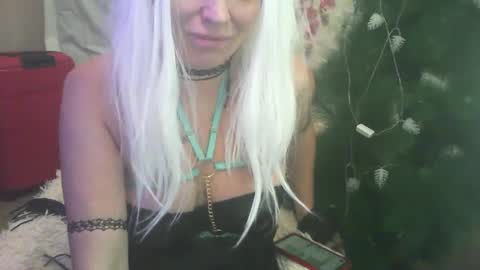 Snapshot of alenablack chatting on 12-07-24, 12:30 Luly online show from 12-07-24, 12:30