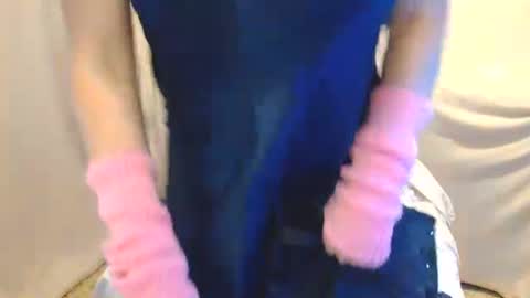 Snapshot of alenablack chatting on 10-27-25, 10:58 Luly online show from 10-27-25, 10:58