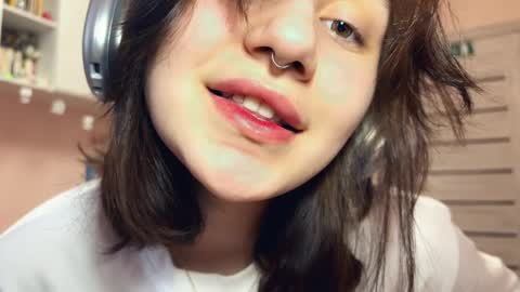 Nora online show from 04-02-26, 03:31