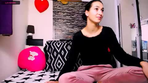 AlesiaSensual online show from 11-25-25, 10:04