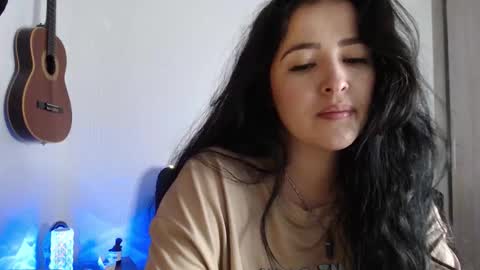 Snapshot of aleska_bell69 chatting on 01-14-26, 04:45 Aleska online show from 01-14-26, 04:45