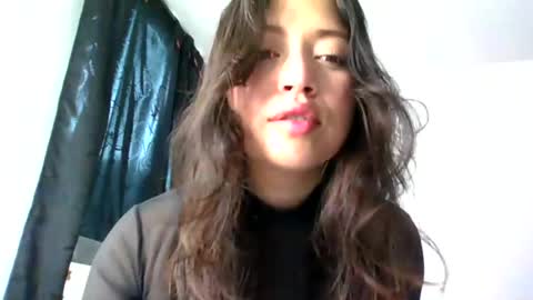 QUEEN OFF MILk  IM BACK  15 NOV online show from 07-26-26, 01:18