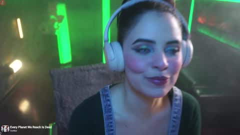 Snapshot of alessa_goreng chatting on 01-26-25, 08:46 Alessa Goreng online show from 01-26-25, 08:46