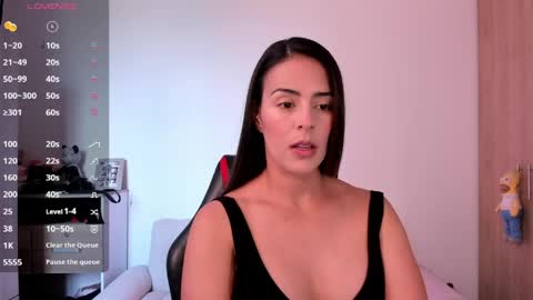 Snapshot of alessandramoreli chatting on 06-09-26, 06:41 AlessandraMoreli Its my birthday online show from 06-09-26, 06:41