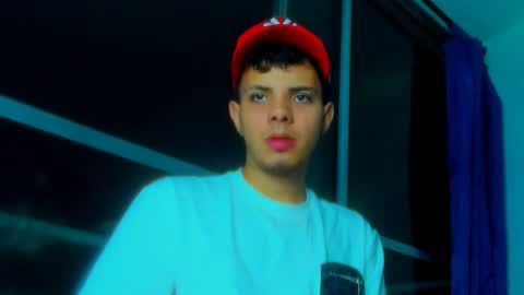 Snapshot of alessandro__777 chatting on 11-30-25, 05:11 Alessandro online show from 11-30-25, 05:11