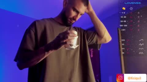 Kciqu3  Independent model online show from 01-18-25, 09:45